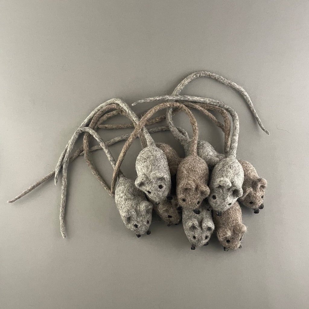 Handmade cat mouse, soft felted kitten toy, choose color